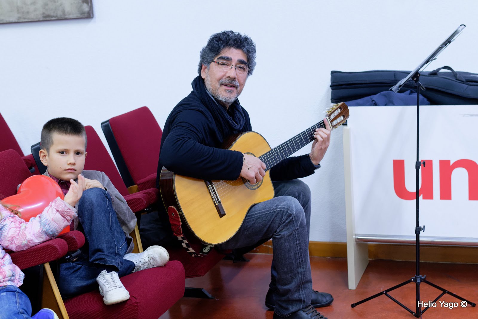 Rafael Correa en Valencia (Sede de UGT)