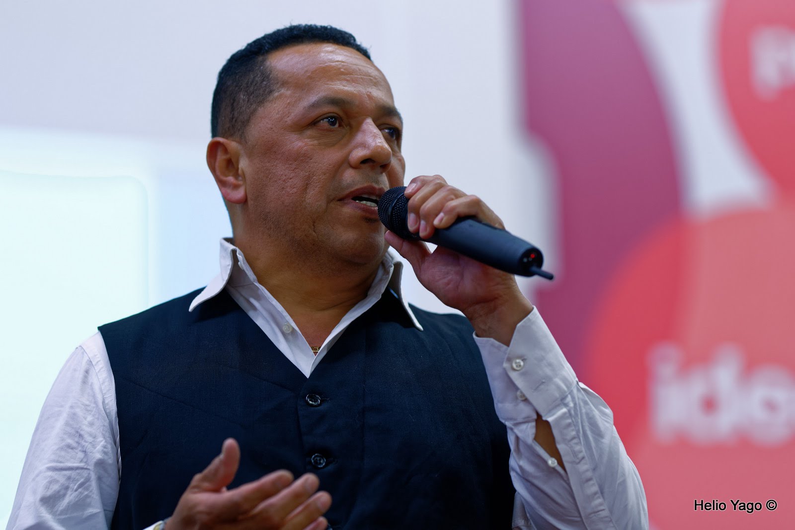 Rafael Correa en Valencia (Sede de UGT)